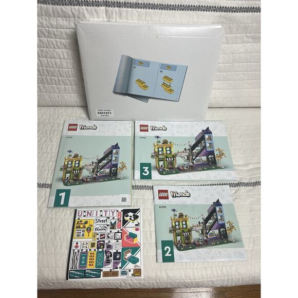 LEGO FRIENDS: Downtown Flower and Design Stores (41732) Missing Pieces - Picture 3 of 8